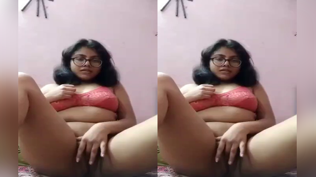 Beautiful Cute Bengali Horny Girl Pussy Rubbing And Fingering 1