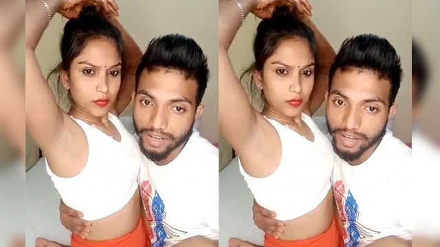 Sexy Bhabhi Sucking Big Dick On Cam