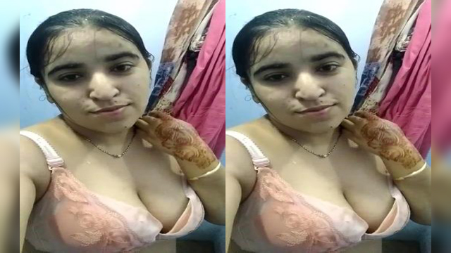 Village bhabhi making video for lover