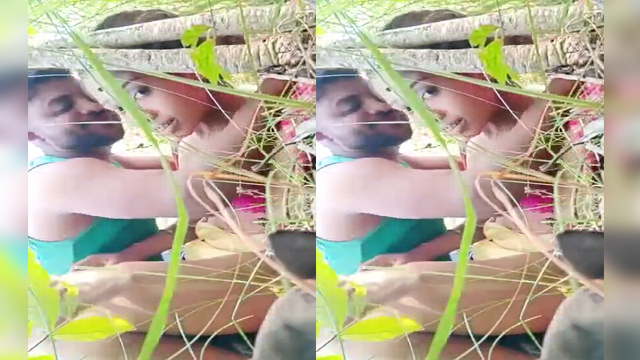 Beautiful girl fucking in jungle