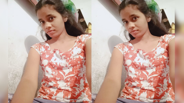 BENGAL COLLAGE HOT SEXY SHOWING HER TO BOYFRIEND Part2